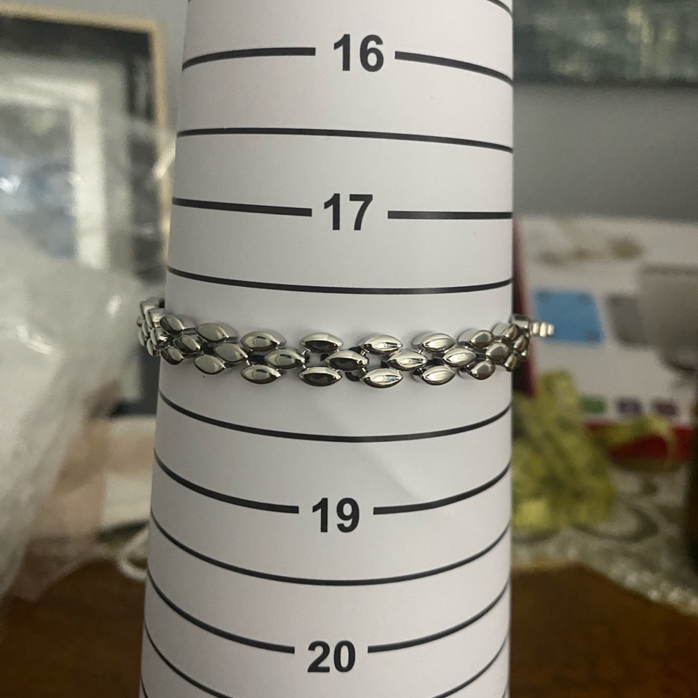 Elegant 18k plated Bracelet for Women